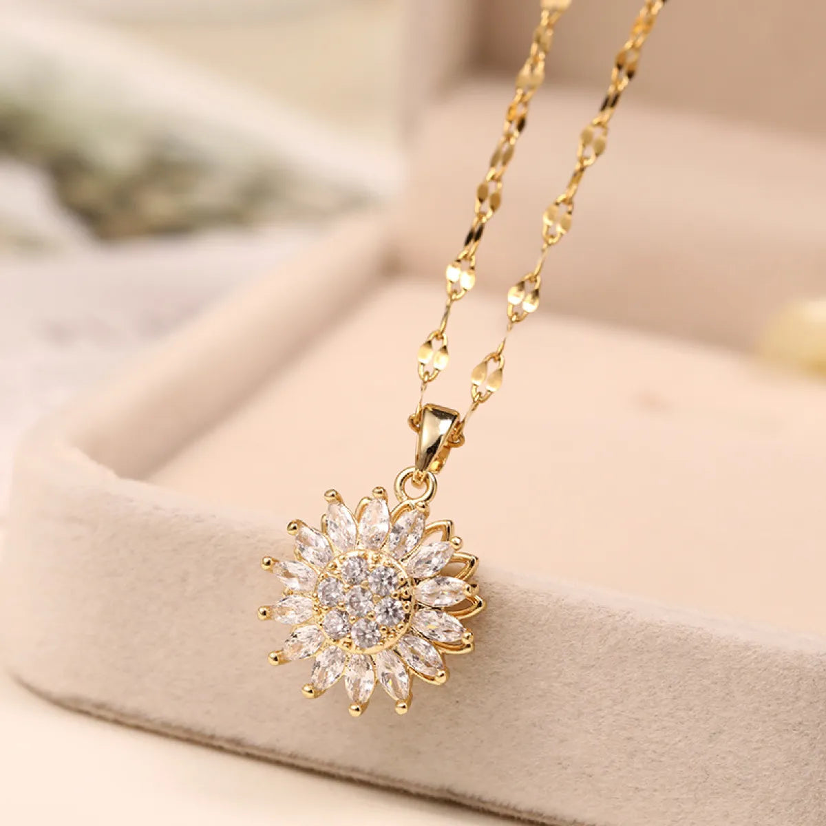 Double-Layer Sunflower Necklace